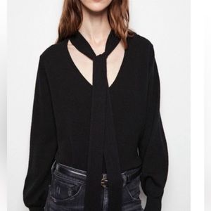 Nili Lotan cashmere Shaelyn sweater. Medium